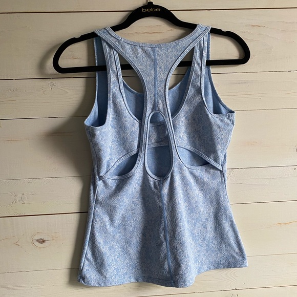 Gymshark Fleur Texture Vest - Picture 2 of 3